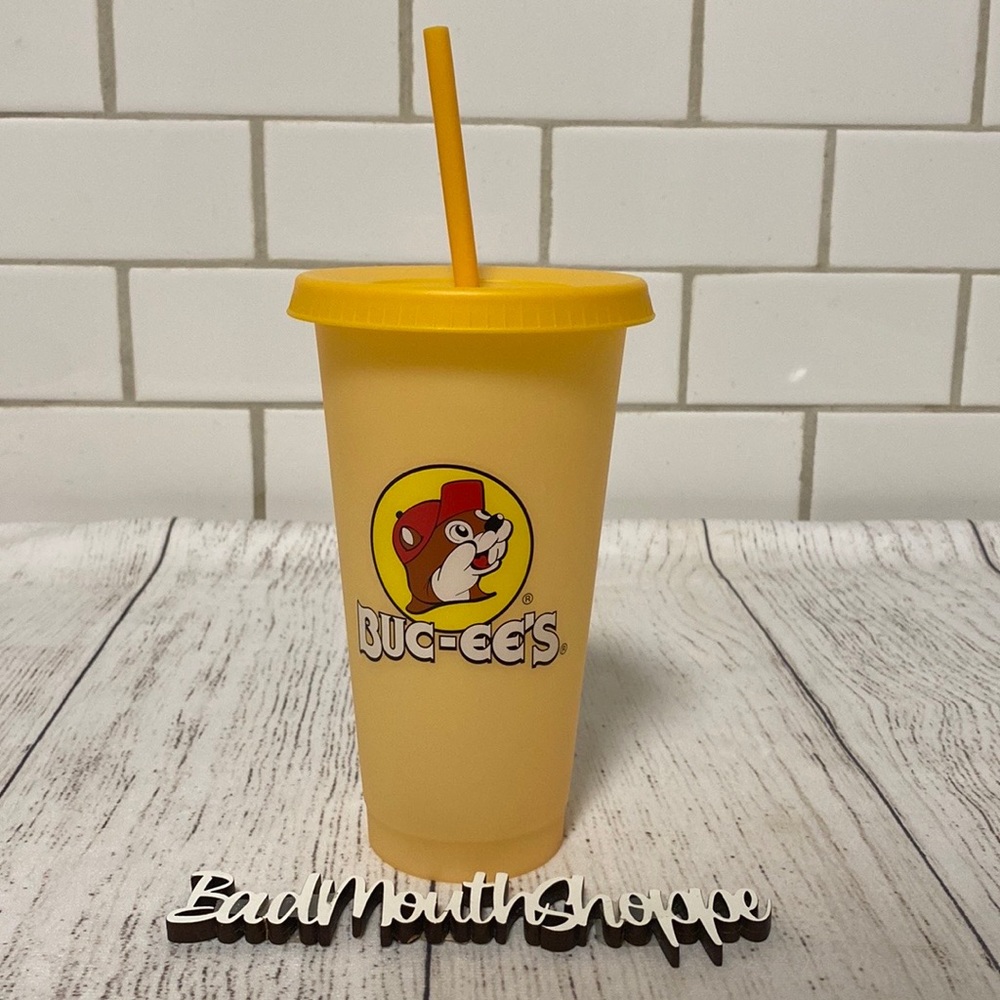 Buc-ee's Gas Station Yellow Orange Color Changing Reusable Tumbler Cup w/ Straw